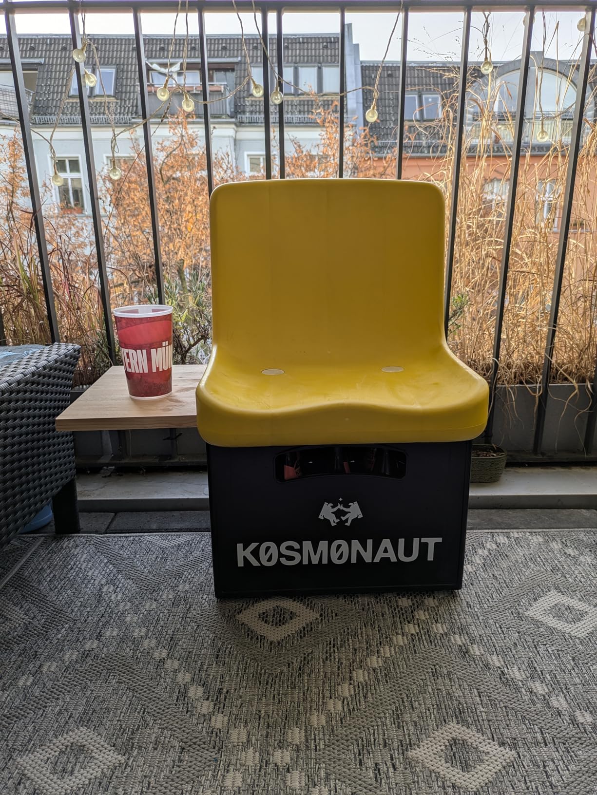 Dunkles Plastik